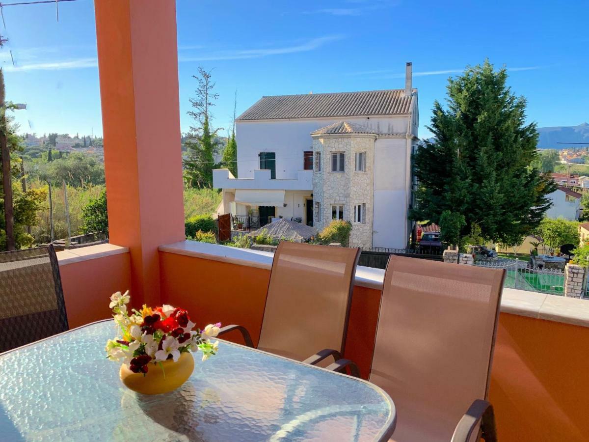 Studio A Apartment Kanali  Bagian luar foto